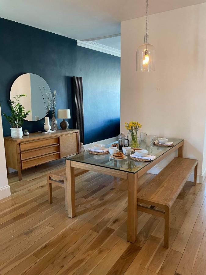 The Clock Tower Apartment - Spacious, Modern, 2 Bed Room Apartment , Southsea With Free Parking - Sleeps 4 朴次茅斯 外观 照片
