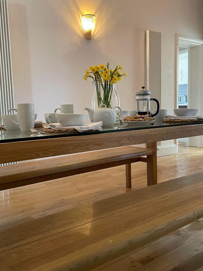 The Clock Tower Apartment - Spacious, Modern, 2 Bed Room Apartment , Southsea With Free Parking - Sleeps 4 朴次茅斯 外观 照片