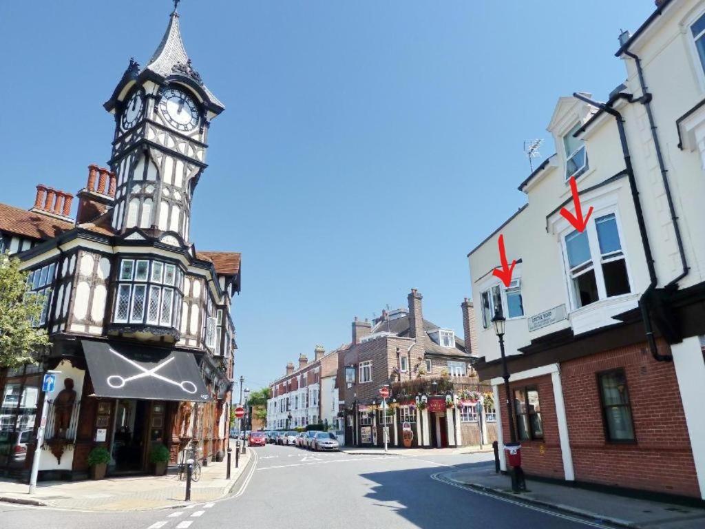 The Clock Tower Apartment - Spacious, Modern, 2 Bed Room Apartment , Southsea With Free Parking - Sleeps 4 朴次茅斯 外观 照片