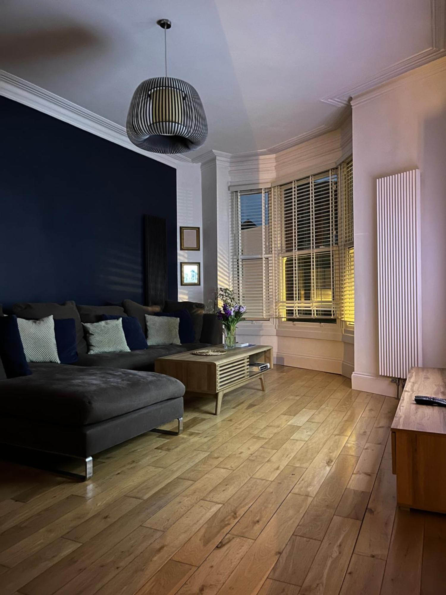 The Clock Tower Apartment - Spacious, Modern, 2 Bed Room Apartment , Southsea With Free Parking - Sleeps 4 朴次茅斯 外观 照片